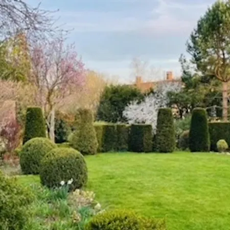 L'architecte - Maison Design Avec Jardin Casa de hóspedes *
